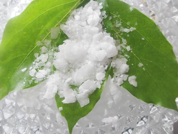 Płatki borneolu syntetyczne